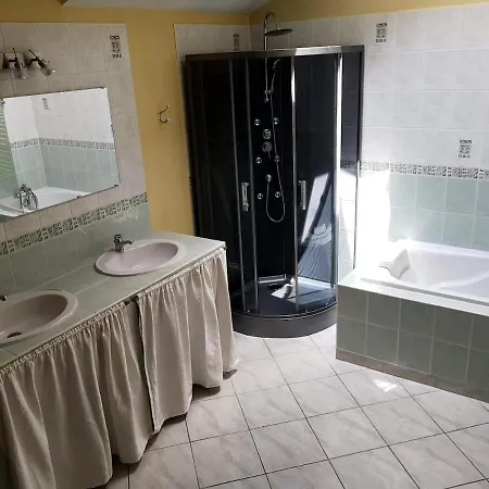 Maison Avec 4 別荘 *